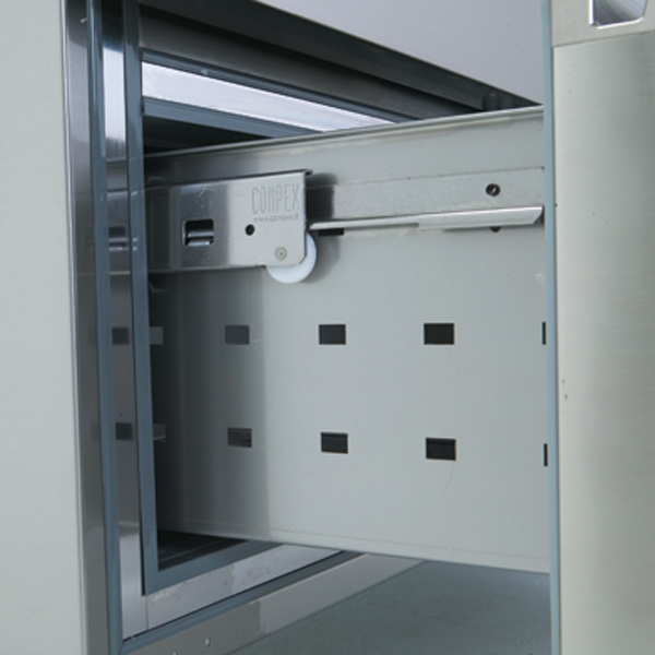 Mesa Snack Serie 600 refrigerada con cajones MPS-150 HC HD Mesa Snack Serie 600 refrigerada con cajones MPS-150 HC HD