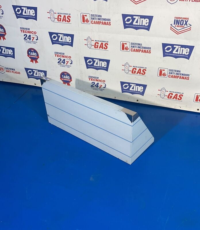 Estantería mural lisa 40x80x40 Estantería mural lisa 40x80x40