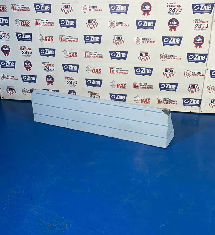 Estantería mural lisa 30x161x40 Estantería mural lisa 30x161x40